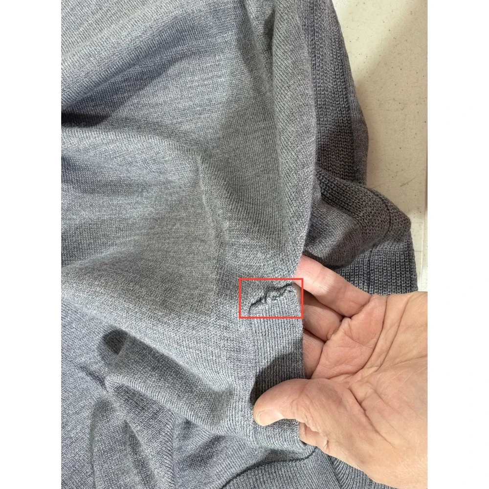 Johnnie O Hybrid 1/4 Zip Prep Performance Pullover Medium Gray Merino Blend READ